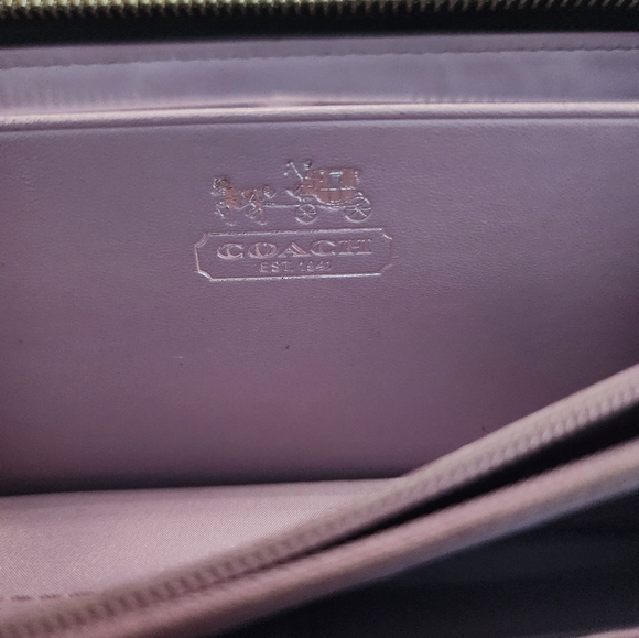 Coach Zip Wallet - Picture 8 of 12